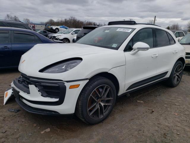  Salvage Porsche Macan Base