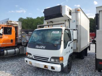  Salvage Isuzu Npr