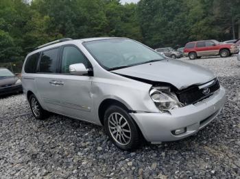  Salvage Kia Sedona