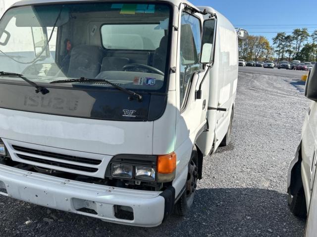  Salvage Isuzu Npr