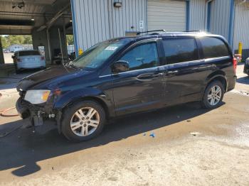  Salvage Dodge Caravan