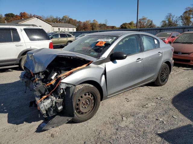  Salvage Mazda 3