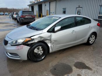  Salvage Kia Forte