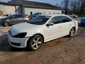  Salvage Volkswagen Passat