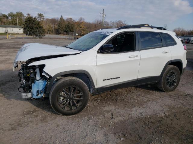  Salvage Jeep Cherokee