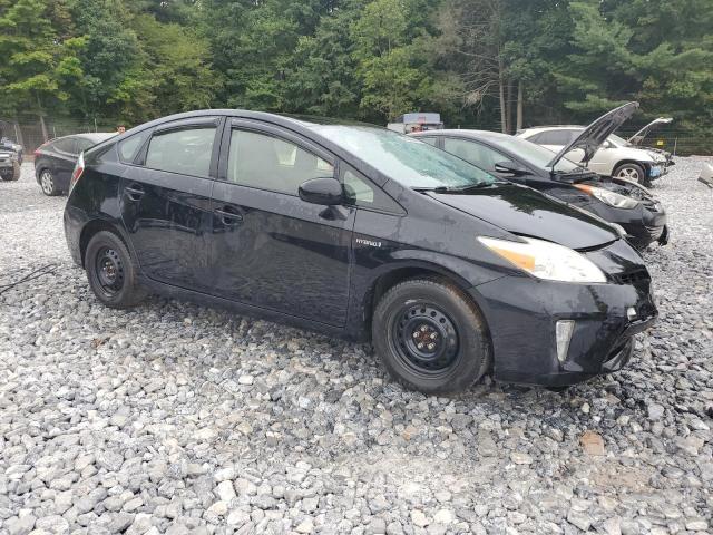 Toyota Prius Image 10