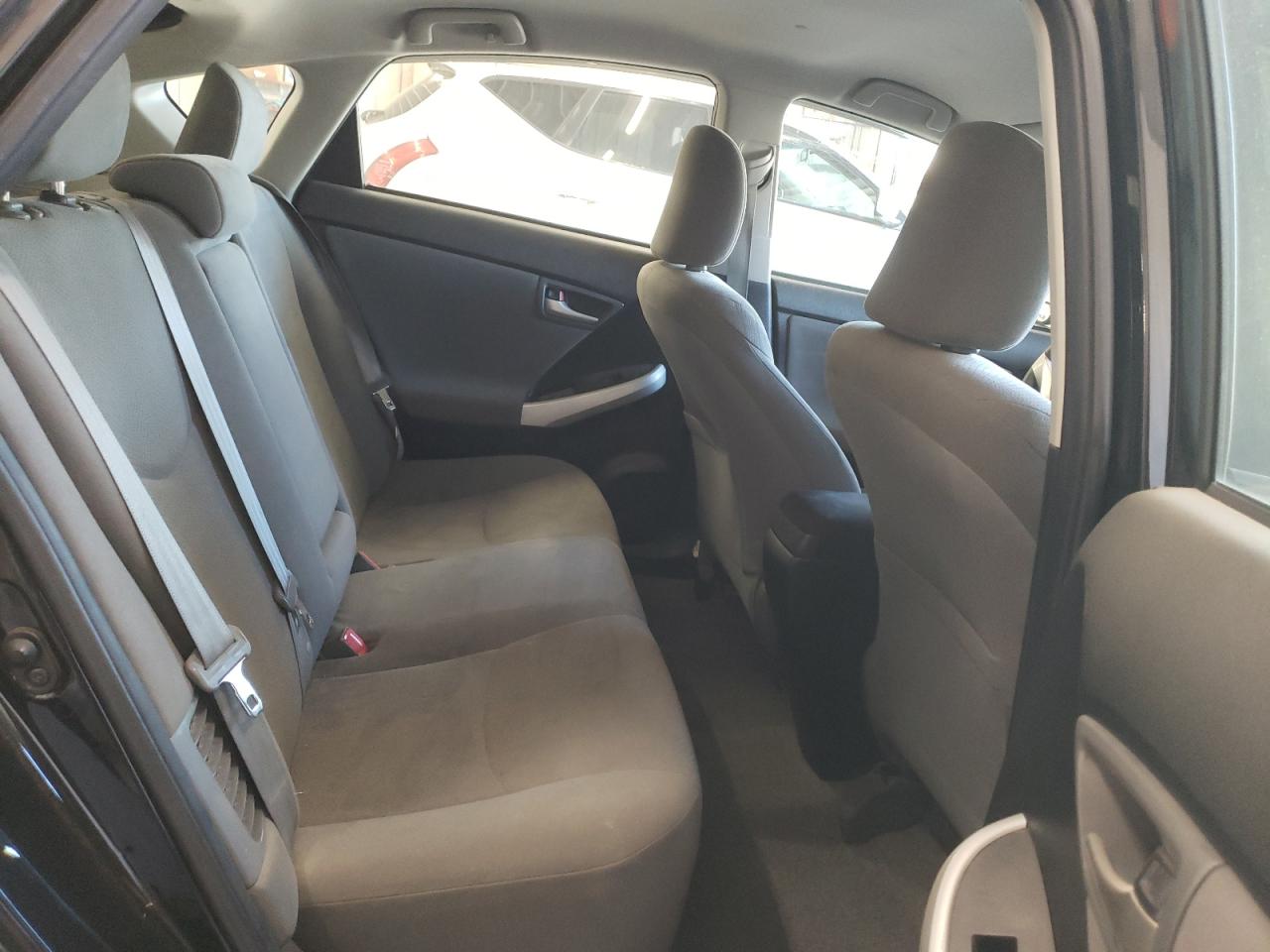 Toyota Prius Image 11