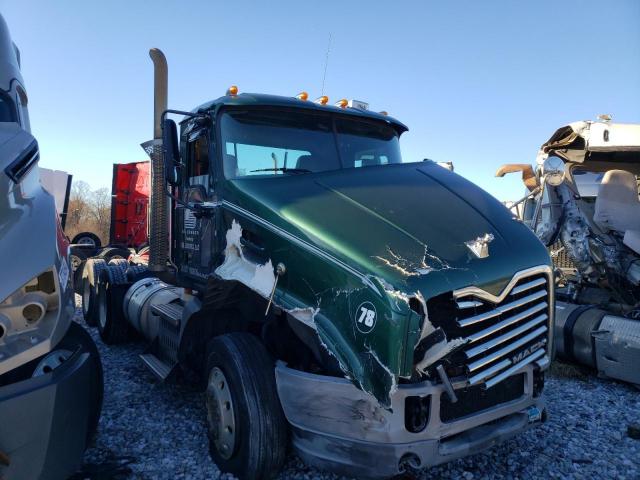  Salvage Mack 600 Cxu600