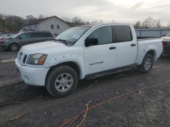  Salvage Nissan Titan