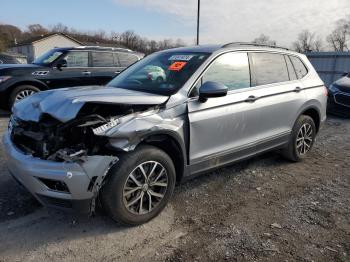  Salvage Volkswagen Tiguan