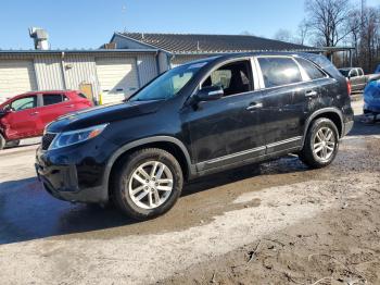  Salvage Kia Sorento