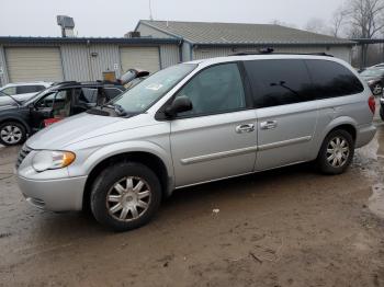  Salvage Chrysler Minivan