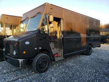  Salvage Freightliner Chassis M