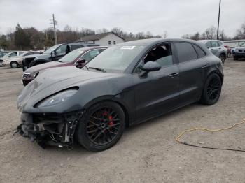  Salvage Porsche Macan