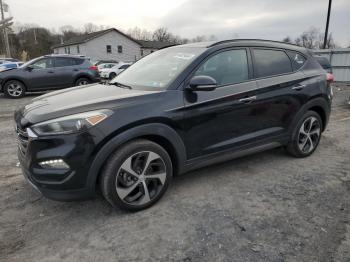  Salvage Hyundai TUCSON