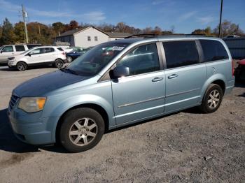  Salvage Chrysler Minivan