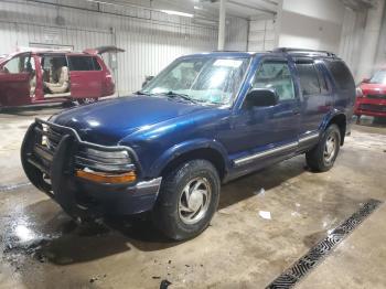  Salvage Chevrolet Blazer