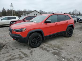  Salvage Jeep Cherokee