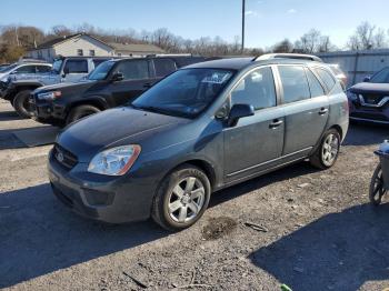  Salvage Kia Rondo