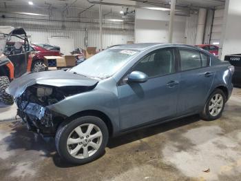  Salvage Mazda 3