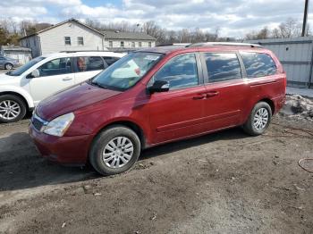  Salvage Kia Sedona