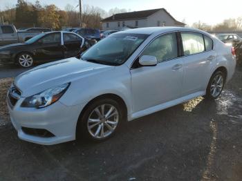  Salvage Subaru Legacy