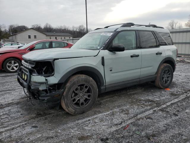  Salvage Ford Bronco