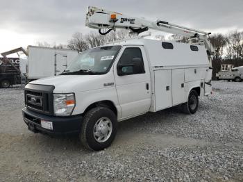  Salvage Ford E-350