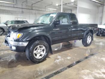  Salvage Toyota Tacoma