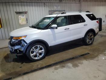  Salvage Ford Explorer