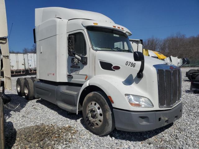  Salvage Peterbilt 389