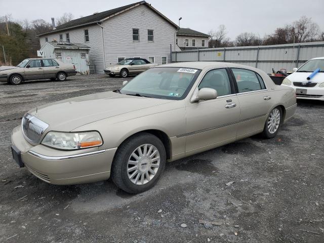  Salvage Lincoln Towncar