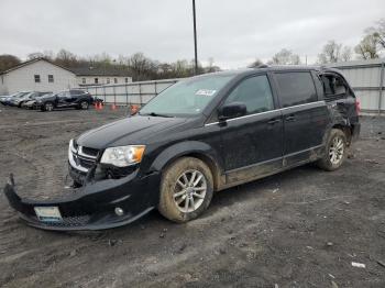  Salvage Dodge Caravan