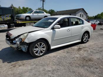  Salvage Subaru Legacy