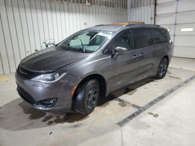  Salvage Chrysler Pacifica