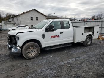  Salvage Ford F-350