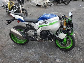  Salvage Kawasaki Zx1002 L