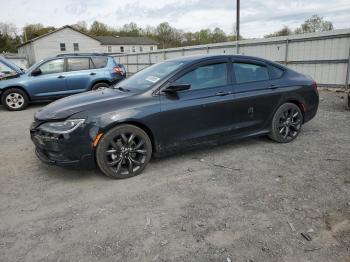  Salvage Chrysler 200