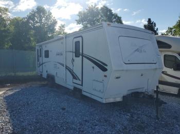  Salvage Arctic Cat Fox Camper