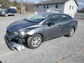  Salvage Nissan Versa
