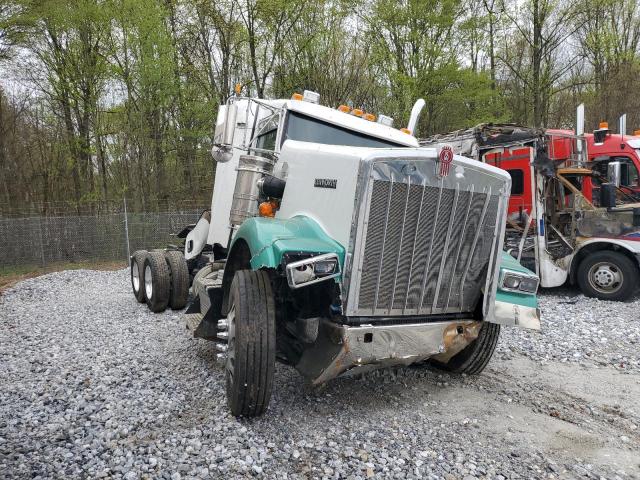  Salvage Kenworth Constructi