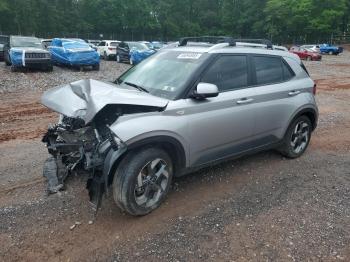  Salvage Hyundai VENUE
