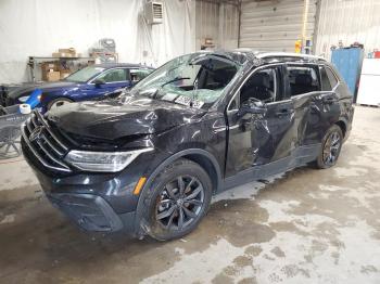  Salvage Volkswagen Tiguan