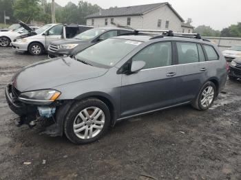  Salvage Volkswagen Golf