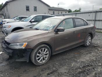  Salvage Volkswagen Jetta