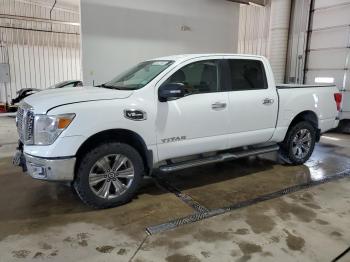  Salvage Nissan Titan