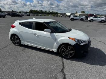  Salvage Hyundai VELOSTER