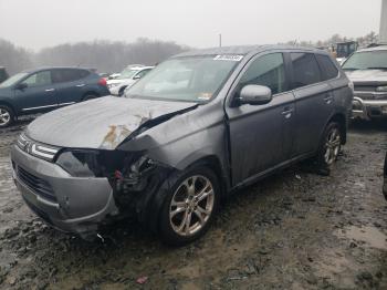  Salvage Mitsubishi Outlander