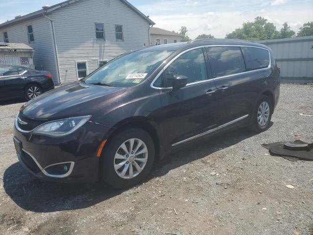  Salvage Chrysler Pacifica