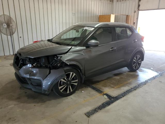  Salvage Nissan Kicks